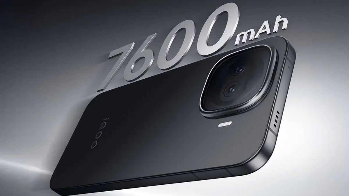 iQOO 15R - 7,600mAh Battery